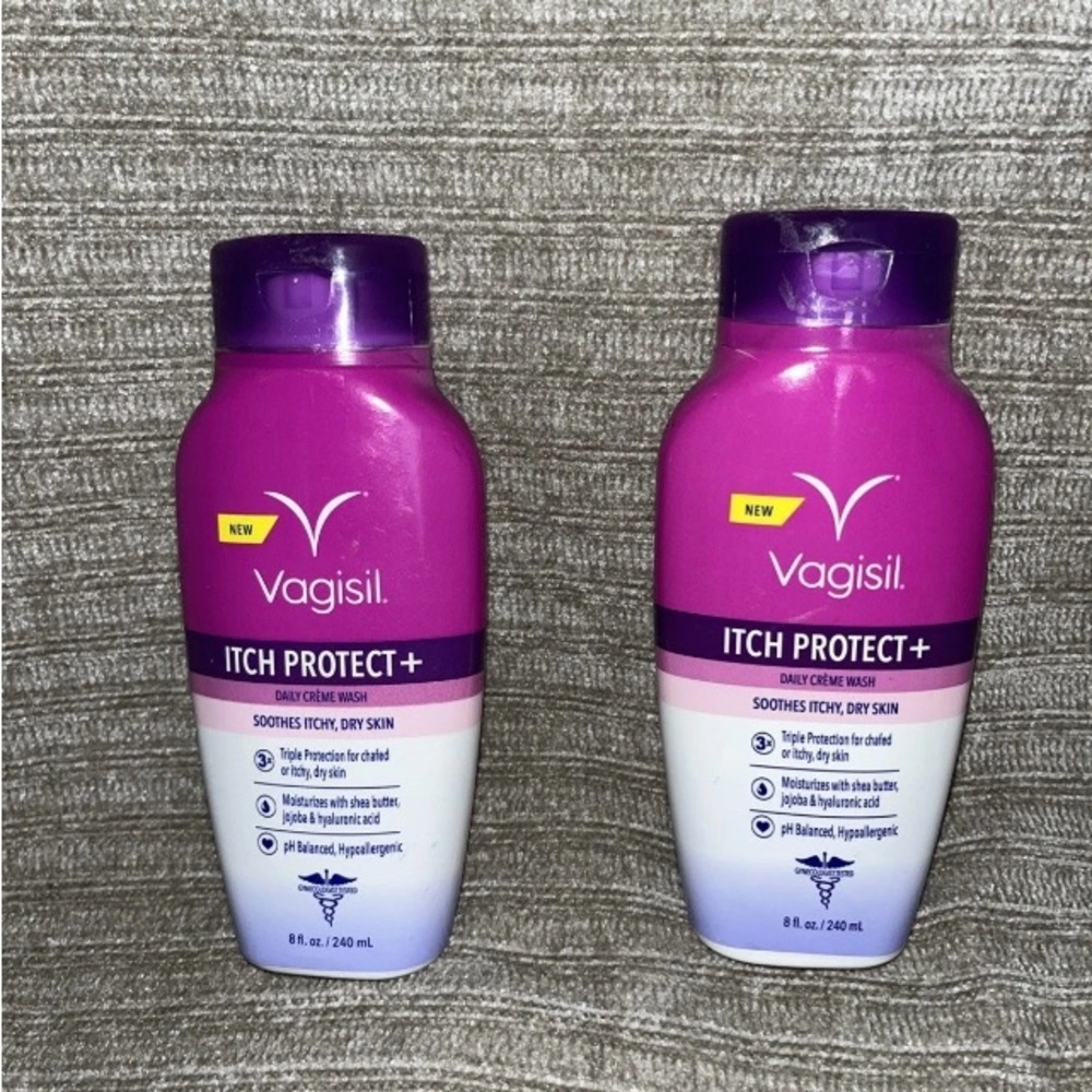 2 Pack Vagisil Itch Protect + Daily Creme Feminine Wash Itchy Dry Skin New 8oz